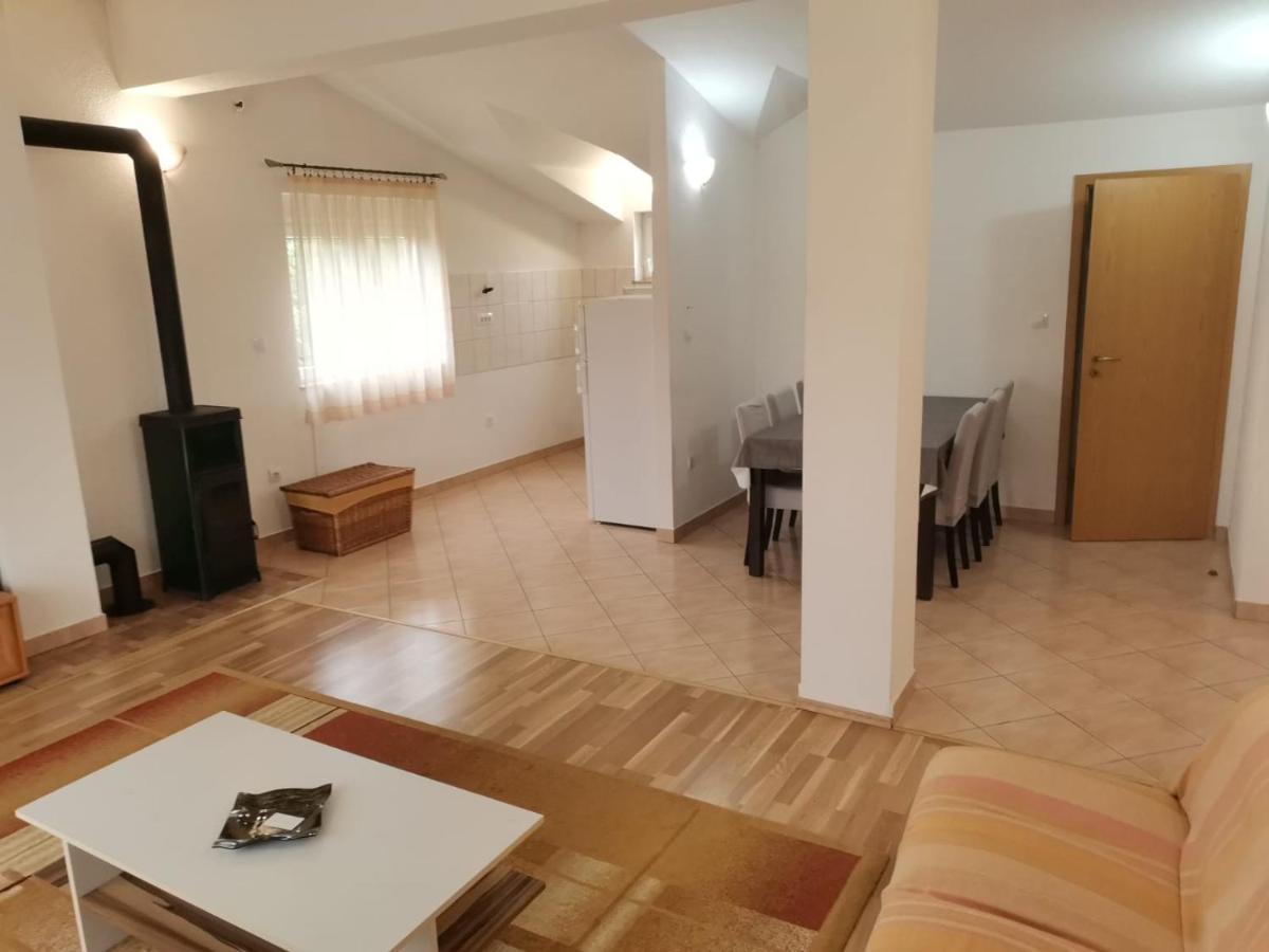 Trilj Apartman Jurika Dış mekan fotoğraf