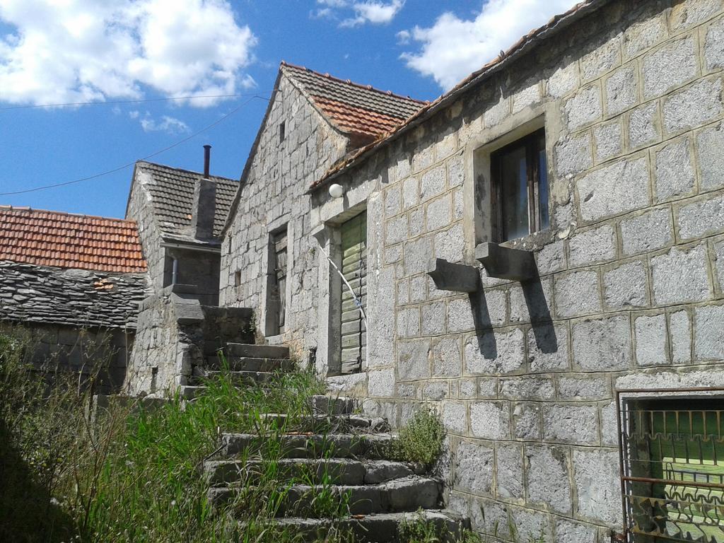 Trilj Apartman Jurika Dış mekan fotoğraf